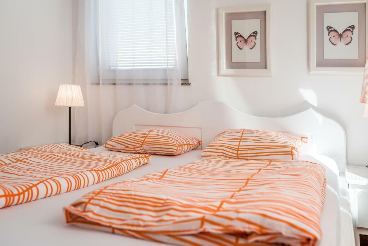 Apartman Karla Mara Ana Ivan & Jo Srima Buitenkant foto