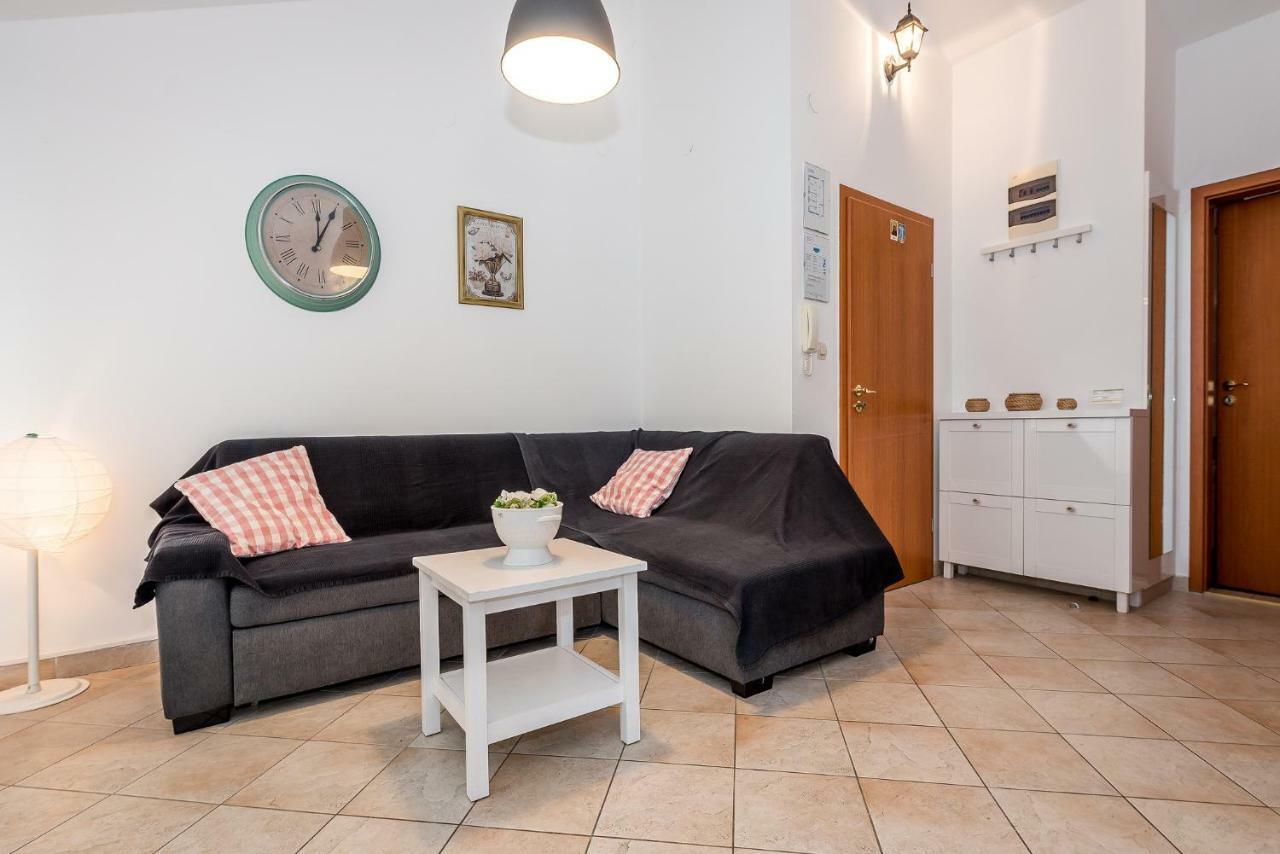 Apartman Karla Mara Ana Ivan & Jo Srima Buitenkant foto