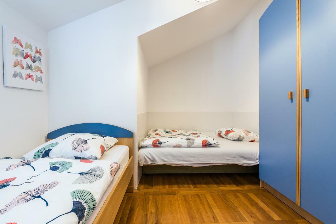 Apartman Karla Mara Ana Ivan & Jo Srima Buitenkant foto