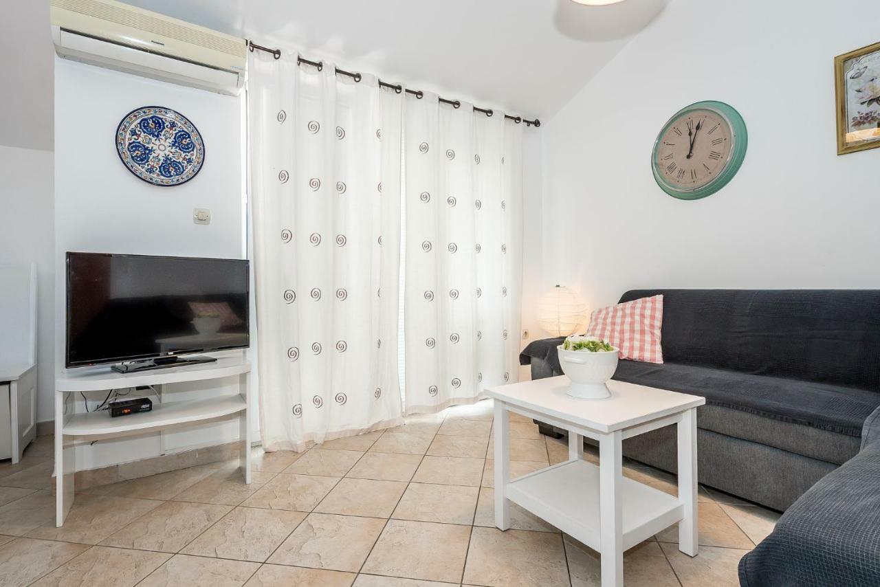 Apartman Karla Mara Ana Ivan & Jo Srima Buitenkant foto