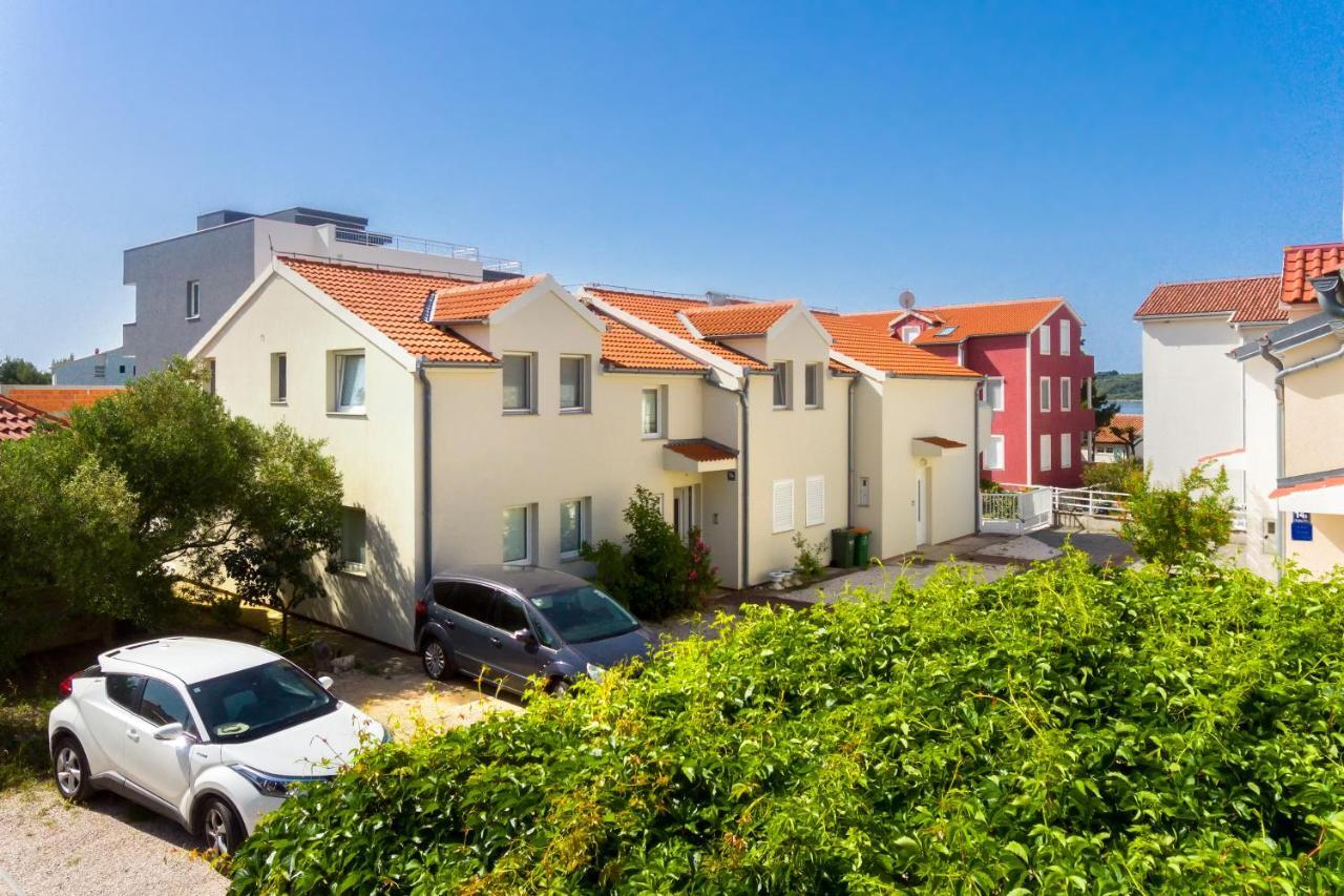 Apartman Karla Mara Ana Ivan & Jo Srima Buitenkant foto