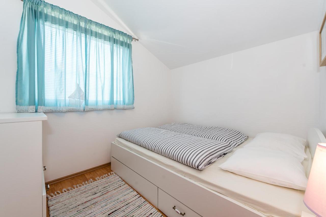 Apartman Karla Mara Ana Ivan & Jo Srima Buitenkant foto
