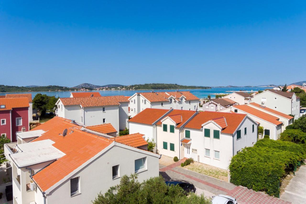 Apartman Karla Mara Ana Ivan & Jo Srima Buitenkant foto